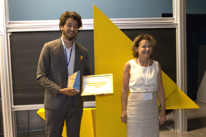 Champion de la Compétition Nationale Étudiante